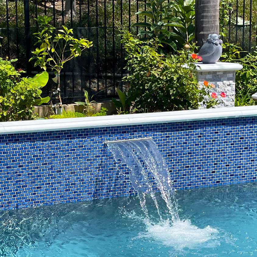 Marble Blue Porcelain Pool Tile on Raised Wall Water Feature