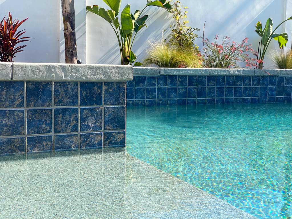 Tahoe Blue 6" x 6" Porcelain Waterline Pool Tile – AquaTiles