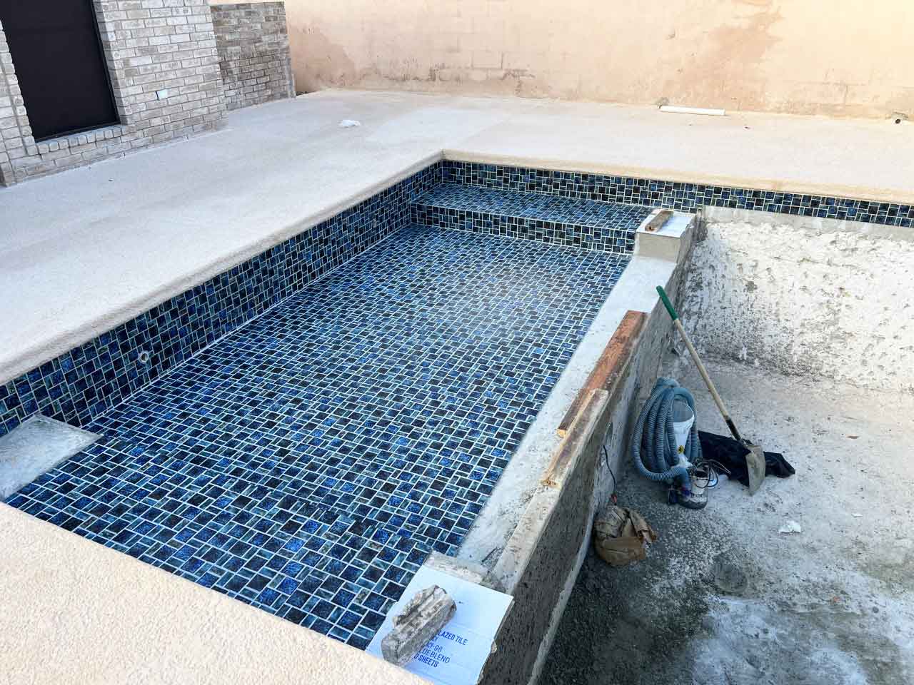 Blue Blend Random Block Porcelain Tile – AquaTiles